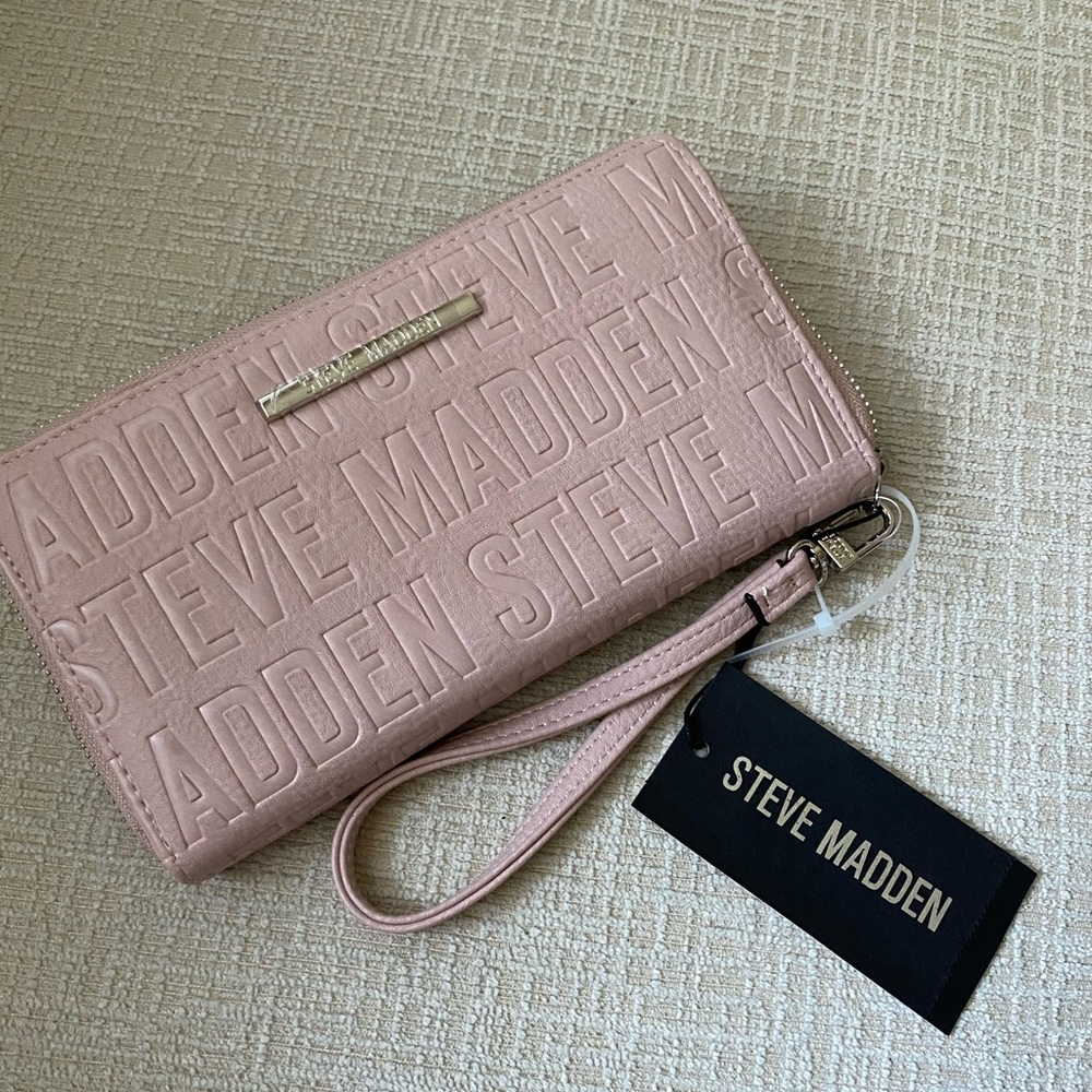 Steve Madden wallet.